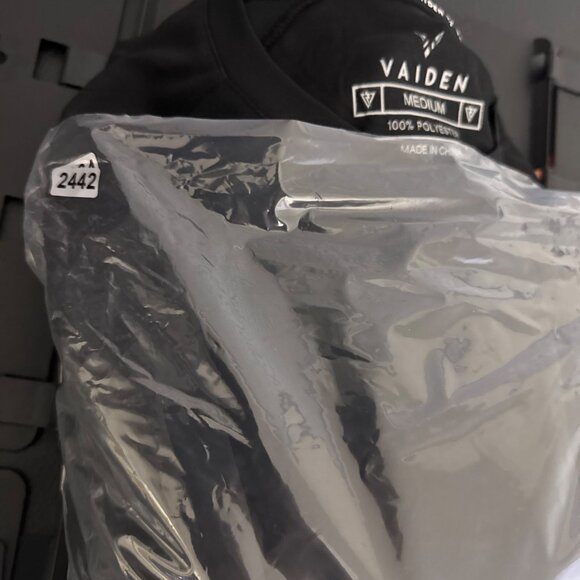 Vaiden T Shirt Mens Medium Black Performance Athleisure Tactical Tech - Picture 9 of 14